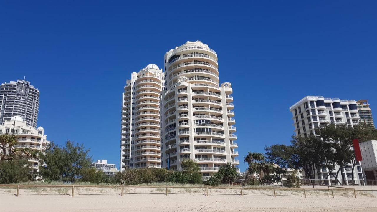 Apr Private Suites Moroccan By The Beach Guldkusten Exteriör bild
