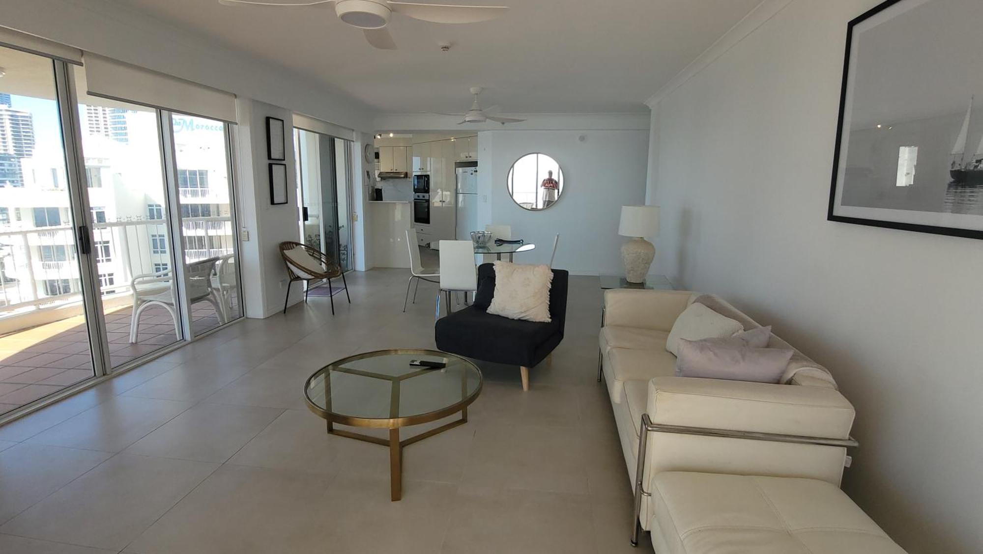 Apr Private Suites Moroccan By The Beach Guldkusten Exteriör bild