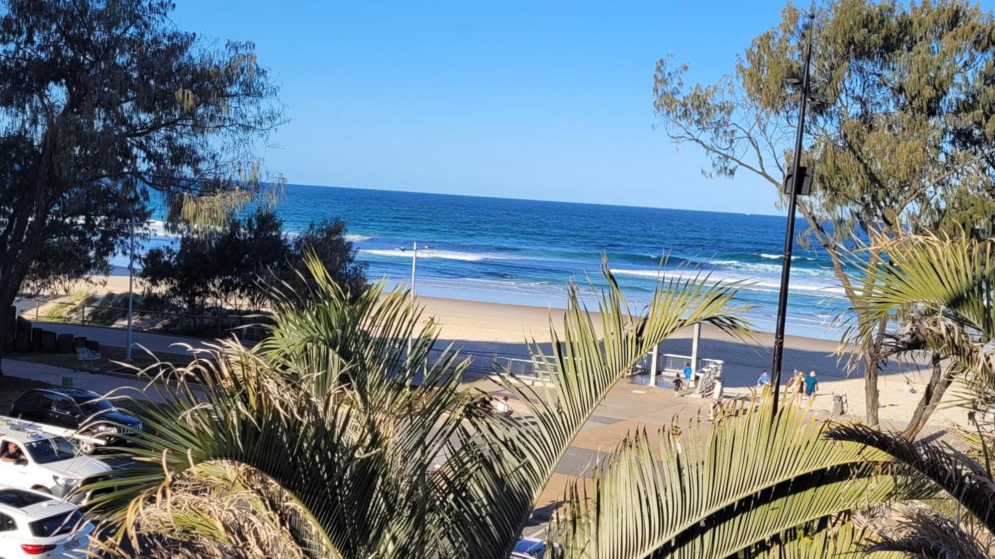 Apr Private Suites Moroccan By The Beach Guldkusten Exteriör bild