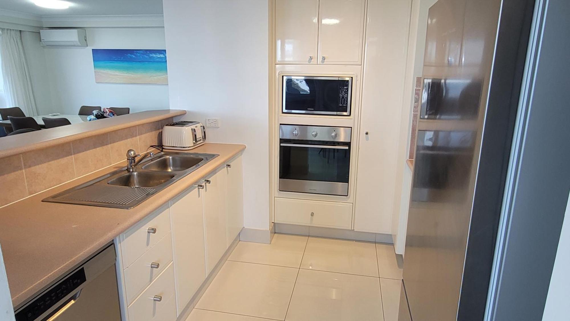 Apr Private Suites Moroccan By The Beach Guldkusten Exteriör bild