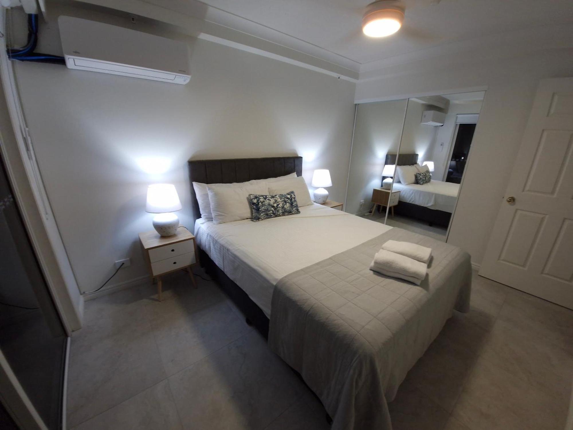 Apr Private Suites Moroccan By The Beach Guldkusten Exteriör bild